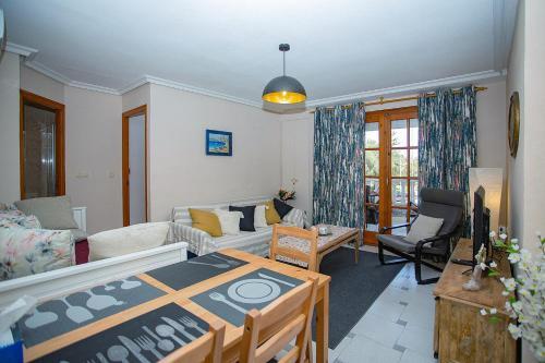025 Beach Apartment - Alicante Holiday
