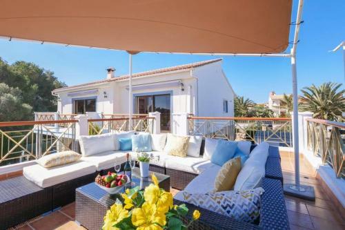 Moderne Villa,strandnah,meerblick,pool,12 Pers.,klima,schnelles Internet