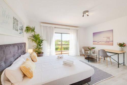 Moderne Villa,strandnah,meerblick,pool,12 Pers.,klima,schnelles Internet