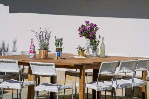 Moderne Villa,strandnah,meerblick,pool,12 Pers.,klima,schnelles Internet