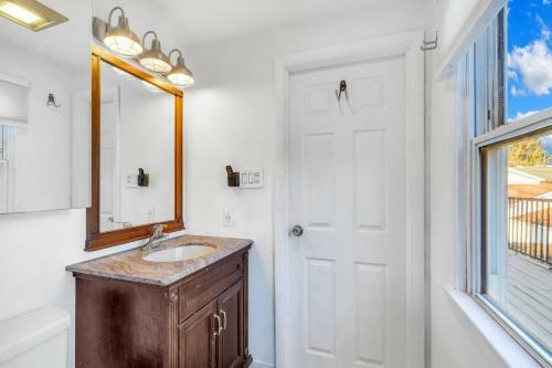 Nice Studio Apartment Close To Everything In Blue Bell Apts