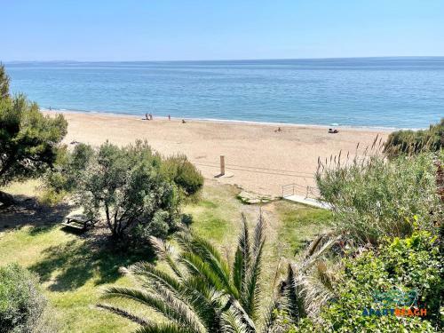 Apartbeach Panoramic Vistas Playa Y Piscina