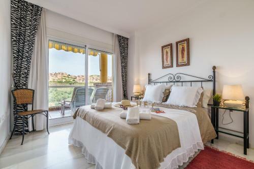 Apartamento Sunny Altos de Calahonda With Pool