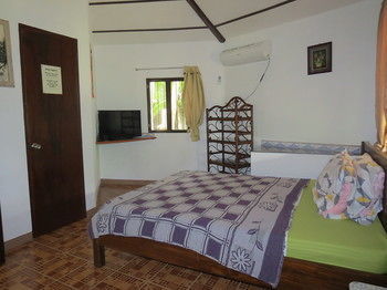 Hotel Alona Northland Resort