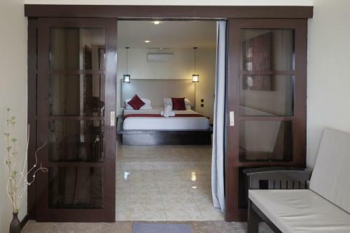 Hotel Cliffside Resort