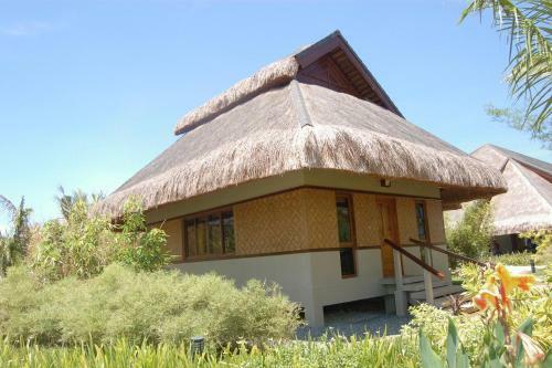 Hotel Eskaya Beach Resort And Spa