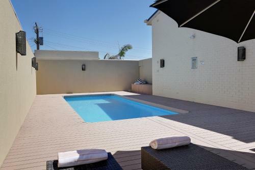 Apartamentos Arabella On West