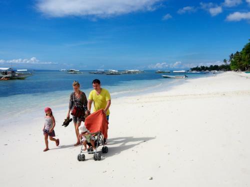 Hotel Alona Vida Beach Resort