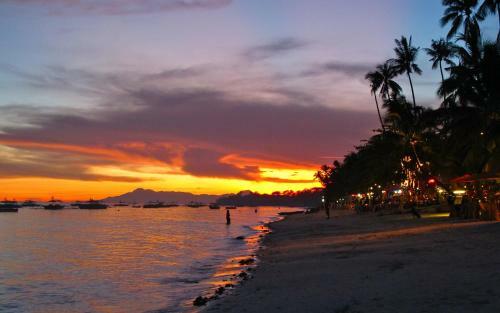 Hotel Alona Vida Beach Resort