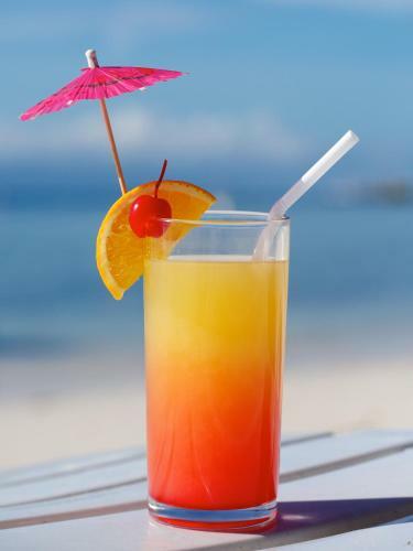 Hotel Alona Vida Beach Resort