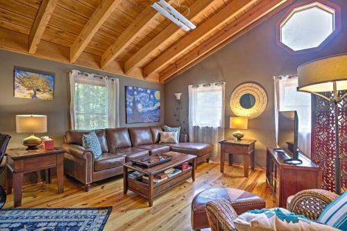 Table Rock Retreat - Spacious Private Pool Home In The Mountains Home