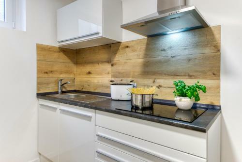 Apartment 26
