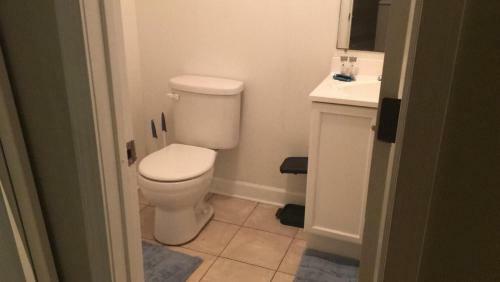 Midtown Newly Remodeled 6 Bedroom