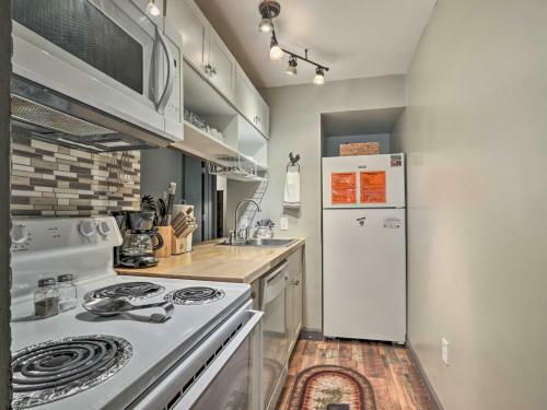 Apartamento Inviting Condo With Balcony And Community Pool!