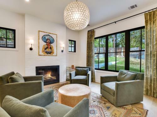 The Above Atx Escape