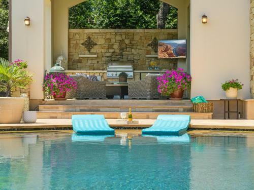 The Above Villa Bonita