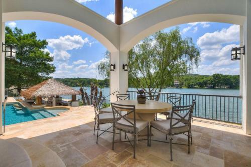 The Above Casa Paradiso On Lake Austin