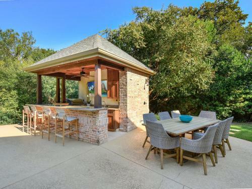 The Above Blue Sky Estate