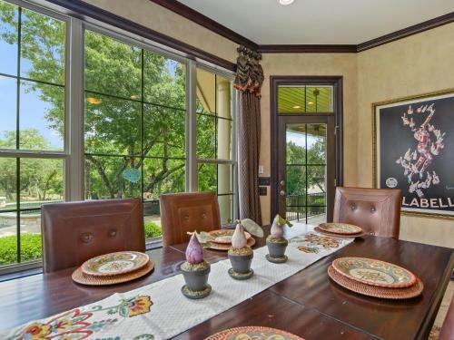 The Above Creekside Estate