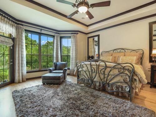 The Above Creekside Estate