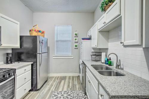 Boho Chic Dallas Duplex About 3 Mi To Downtown!