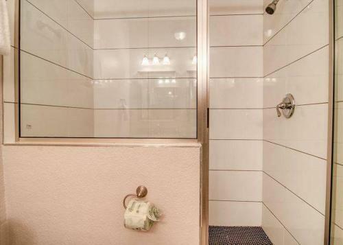 Apartamento Mc08 Upscale Condo, Shared Pool, Close To Beach