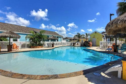 Parrot's Hideaway Townhouse