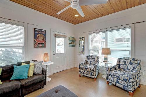 Key Lime Cottage Home