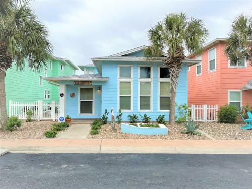 Chic Charmer Home