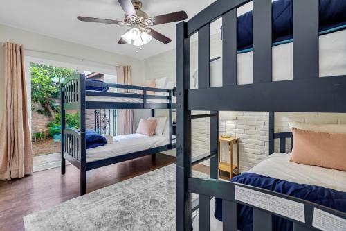 Northside Hideaway- Both Units- Mins To Ut Hospital