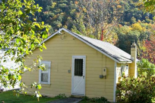 Hydrangea Cottage