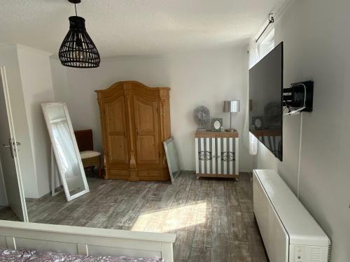 Apartamento Ferienwohnung Waldrast F�r 5 Personen