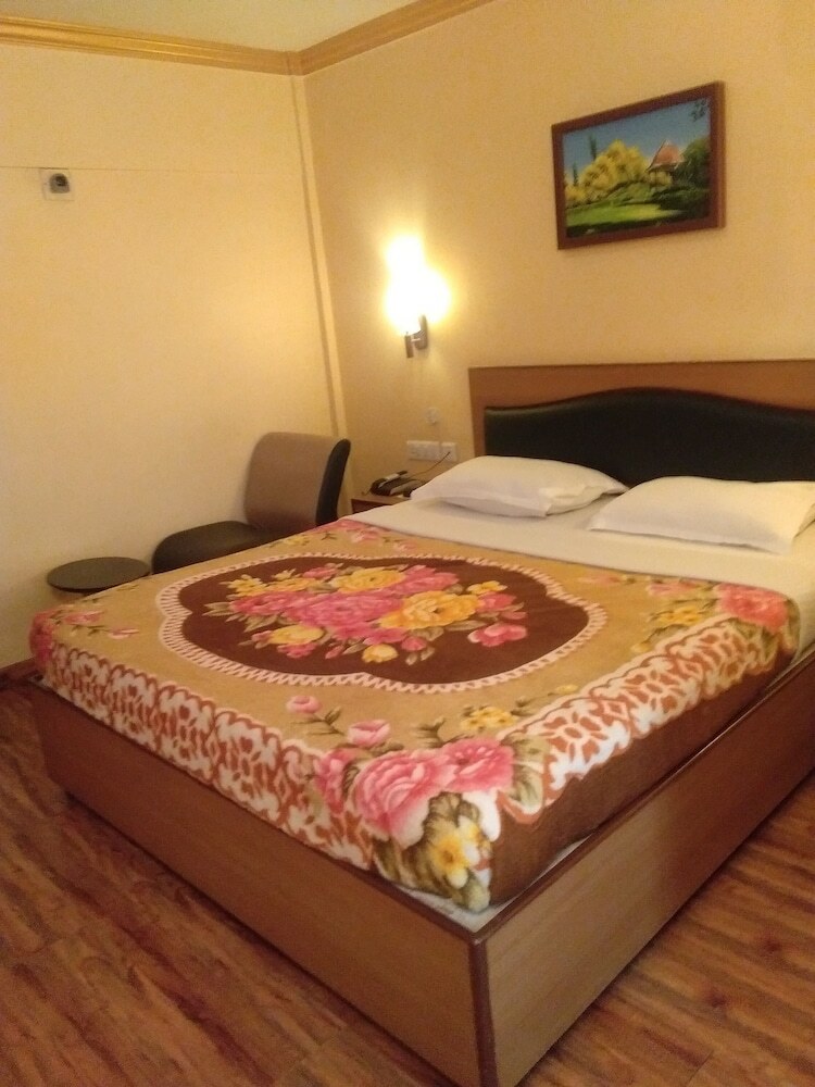 Hotel Nahar Manchester Inn