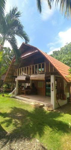 Hotel Alumbung Cottages