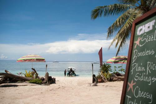 Hotel Oasis Beach And Dive Resort