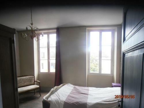 Apartamento Appartement Place de La Mairie � N�rac