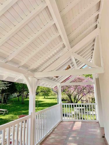 Bed & Breakfast Villa La Roseraie