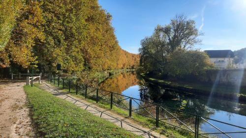 Apartamento Charming 1-bed Studio In Saint-pierre-les-nemours