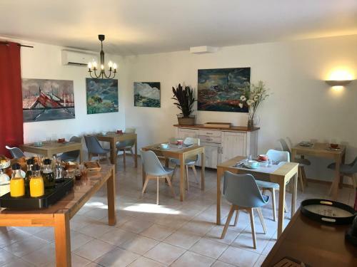 Bed & Breakfast Les Mas Du Peintre