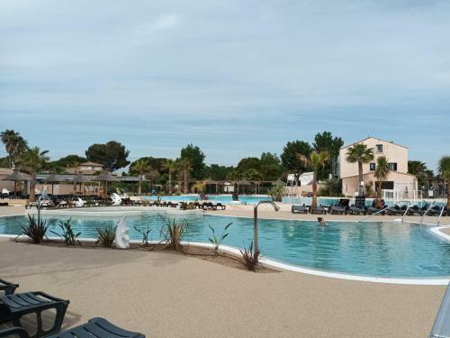 Camping Les Sables Du Midi