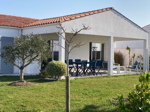 Maison Neuve Tout Confort, Plage � Pied !