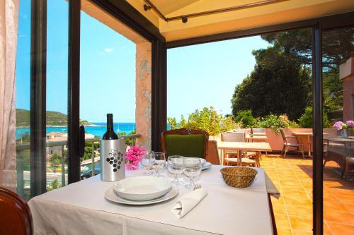 Hotel Macchia E Mare