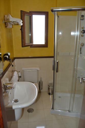 Hostal Al-andalus