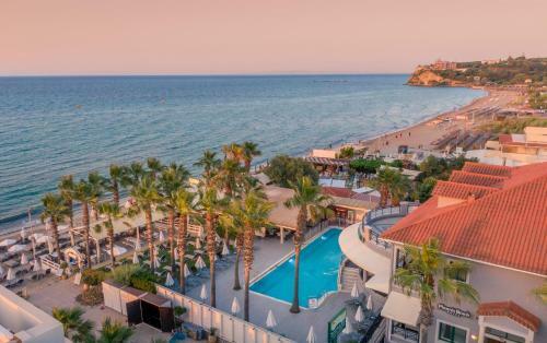 Phoenix Beach Hotel