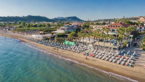 Phoenix Beach Hotel