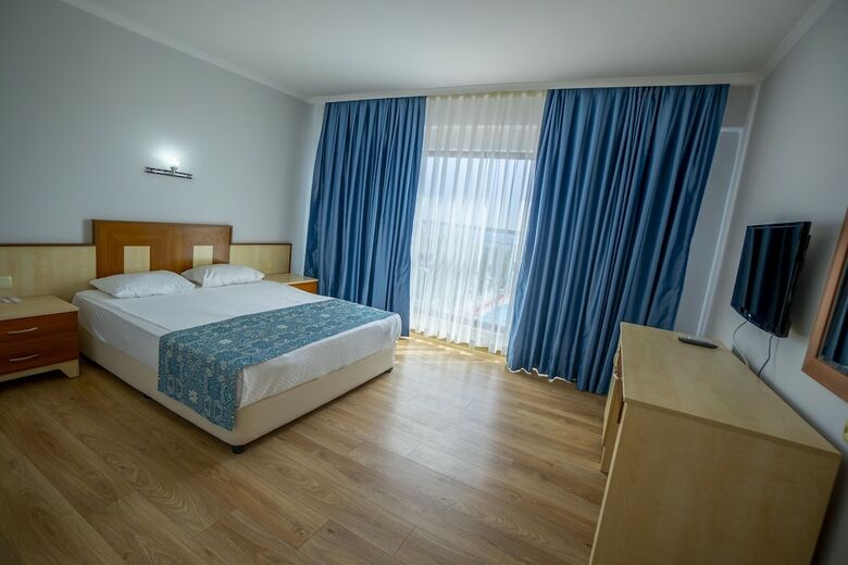 Stella Beach Hotel