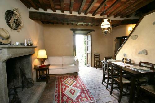 Villa Borgo Pietra Antica