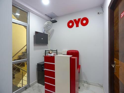 Hotel Oyo 41215 Three Kings