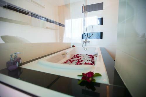 Hotel The Elysium Residence - Sha Extra Plus