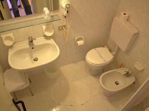 Hotel Menapace